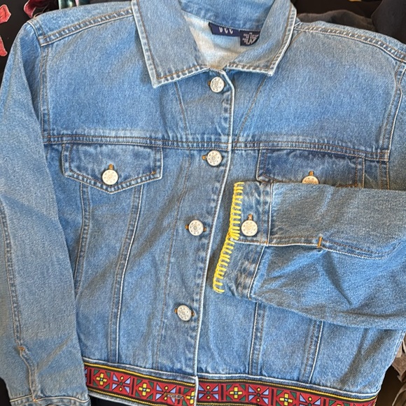 DCC Cropped Embroidered Jean Jacket size Medium - Picture 1 of 4